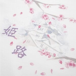 Uniqlo NWT NEW Floral Graphic Tee with Japanese Castle Design Cherry Blossoms